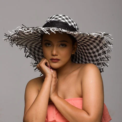 Sun Beach Hat Fringed White And Black (Barb)