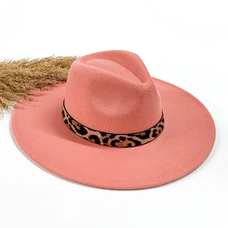 Best of Me Rancher Faux Felt Hat with Leopard Print Hat Band in Blush