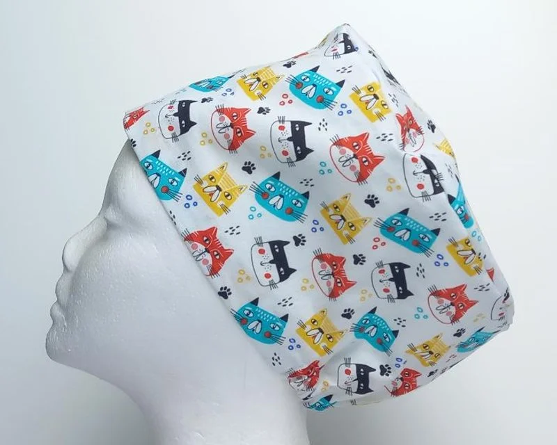 NEW Kitsch Cats Women's Basic Scrub Caps